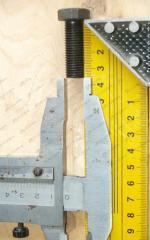 Болт крепления опоры задней двигателя М12х35 HOWO