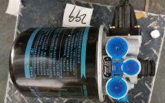 Фильтр осушитель воздуха с клапаном HOWO WG9100368471