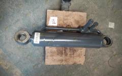 Цилиндр поворота правый ZL50E.7.2.3B/803004308