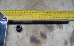 Болт-шпилька крепления головки блока с гайкой (Евро 2) VG1500010185