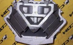 Подушка двигателя передняя HOWO T5G / SITRAK C7H (8X4, 6X4) WG9925590270