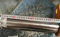 Палец крепления стрелы верхний d=95 L=370 LG863N 30810016989/LG876NI.10I.04