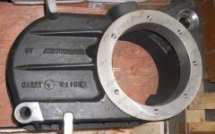 Картер редуктор среднего моста (средняя часть) HOWO AZ9761321312