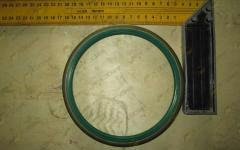 Сальник бортового редуктора 140х163х10,5 CDM855F