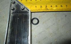 Сальник штока клапана управления отвалом Doosan 1.180-00528 (RSY10)