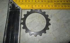 Шайба регулировочная шестерни вторичного вала КПП Fuller RT-11509C 14749