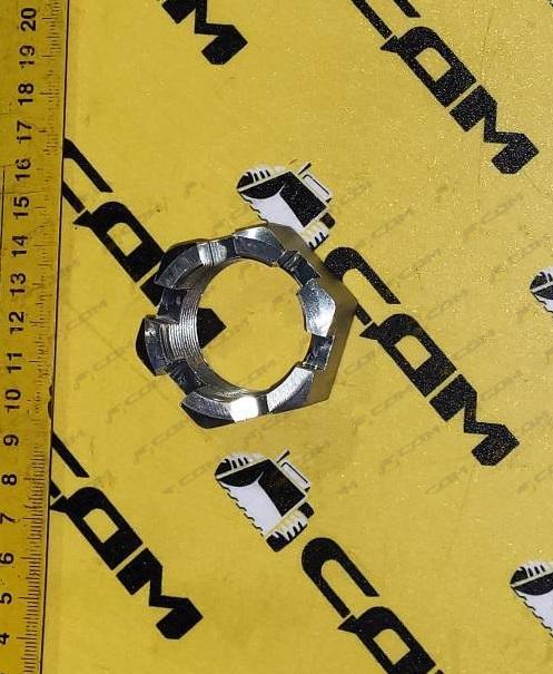 Гайка пальца балансира CDM932N/CDM936N 30810102626/LG8018.10-004