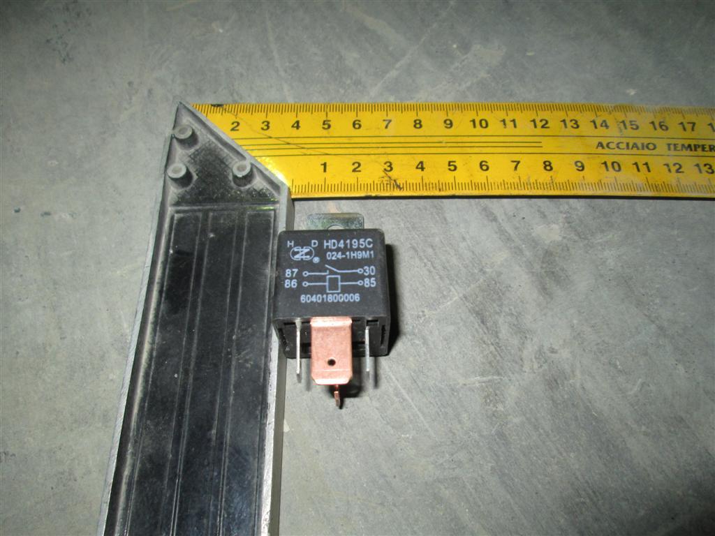 Реле 4-хконтактное HD4195C Lonking 60401800006