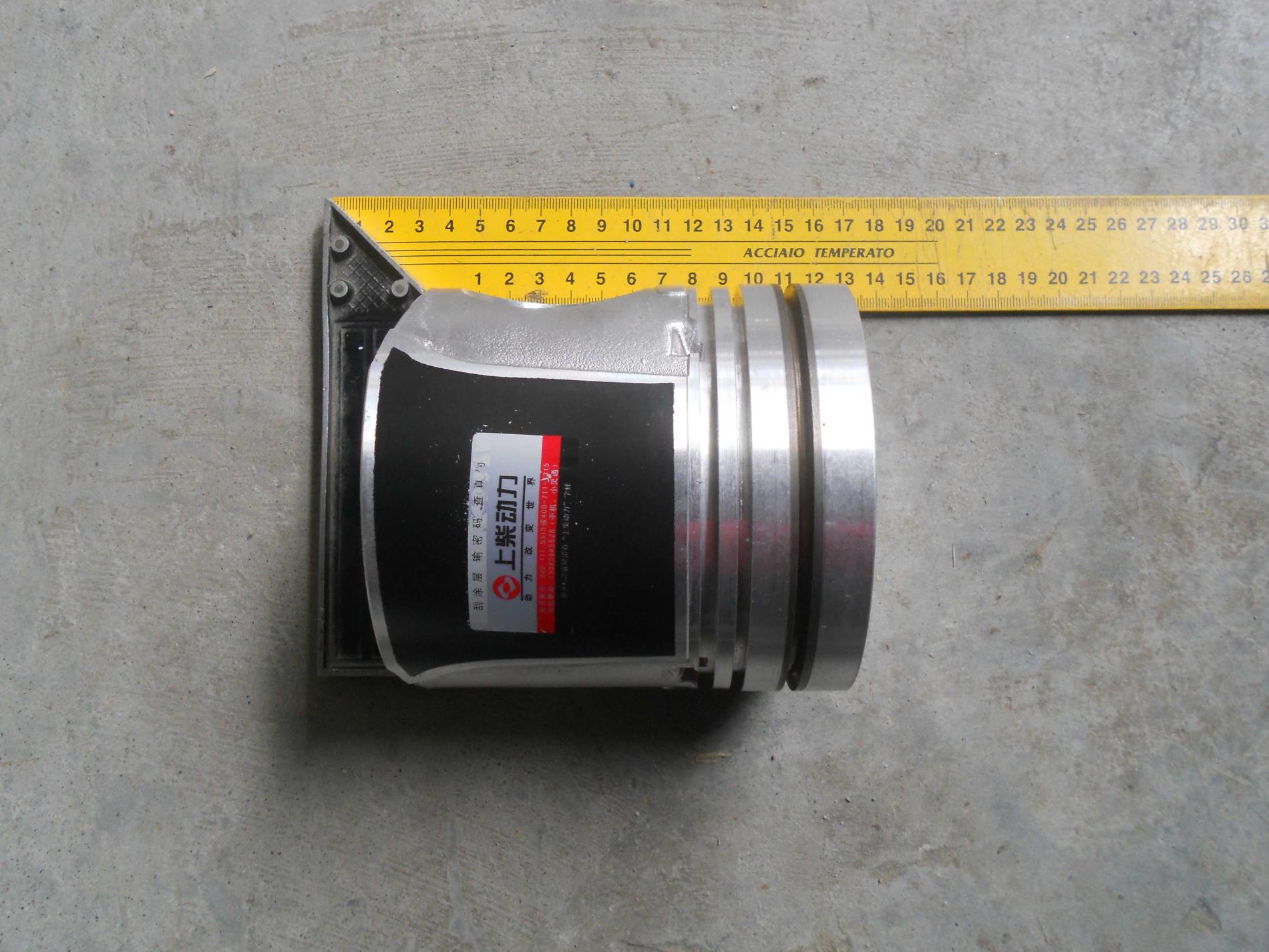 Поршень CDM520 D05-101-30