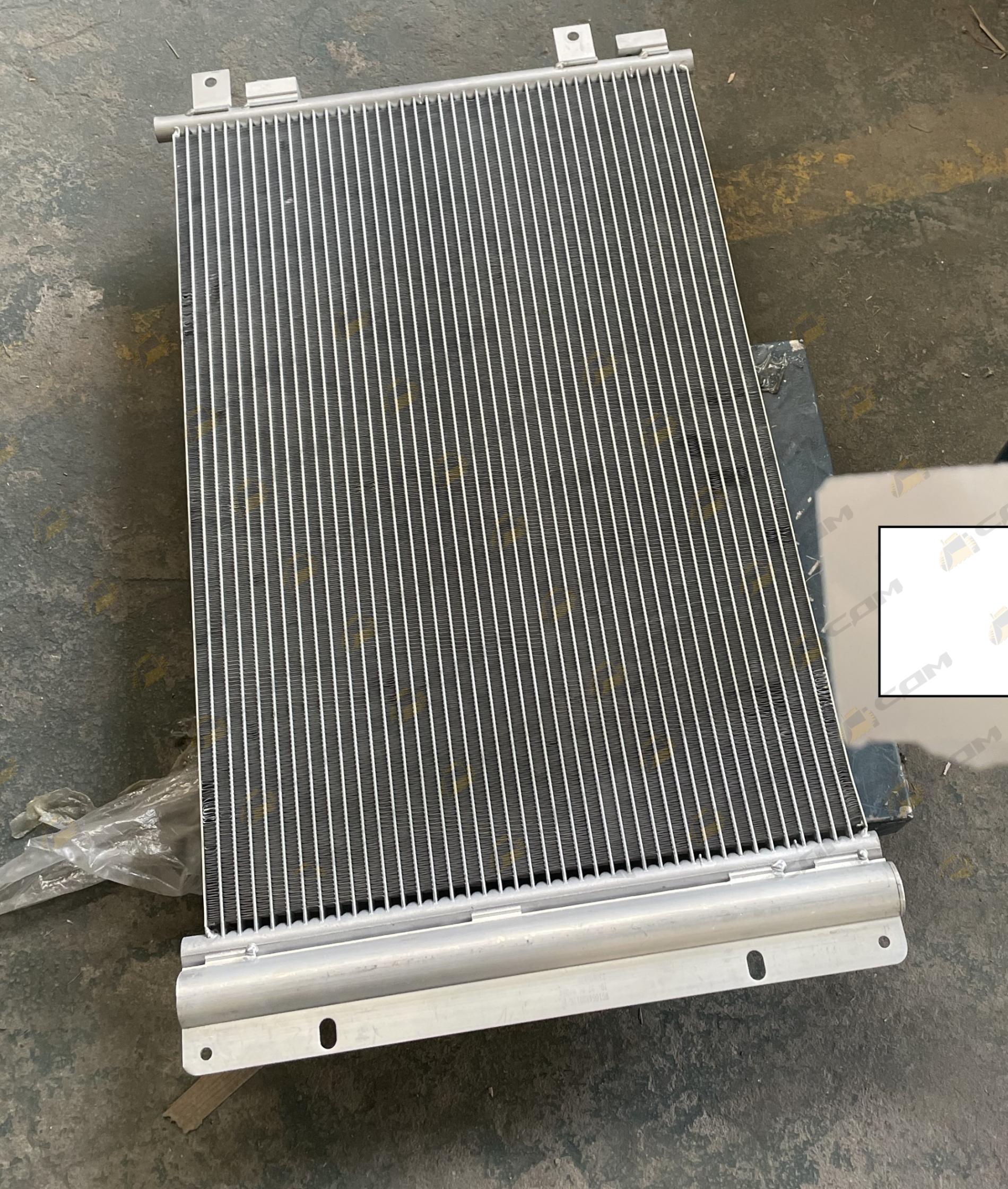 Радиатор кондиционера A7 HOWO WG1664820116/1