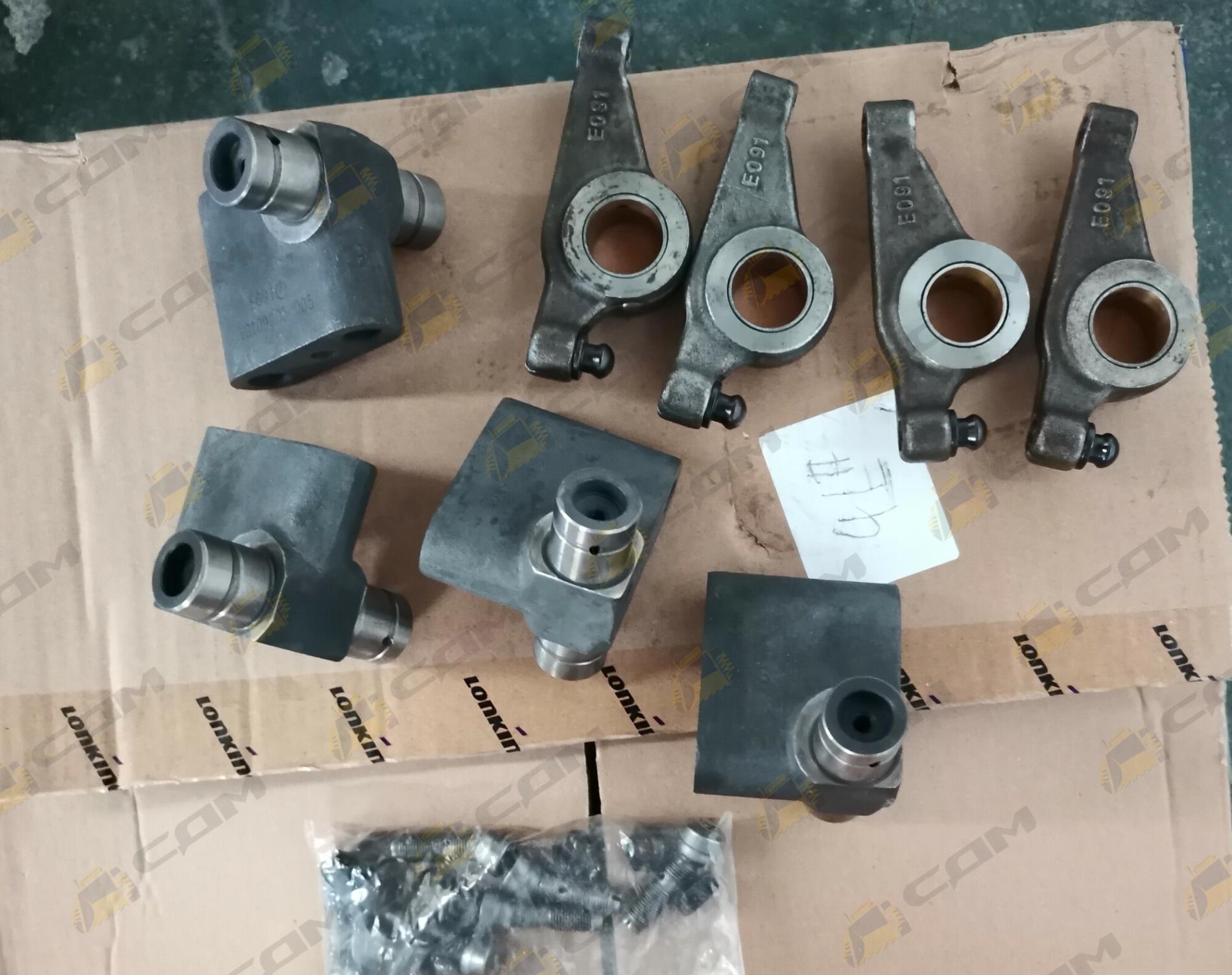 Ось коромысел в сборе HOWO VG1099050005A