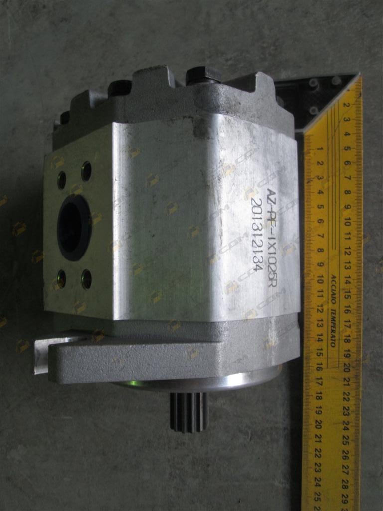 Насос гидравлический CDM520 AZ-PF-1X/025R