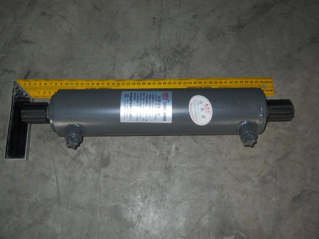 Гидроцилиндр поворота колес 8х4 (нового образца) WG904470008