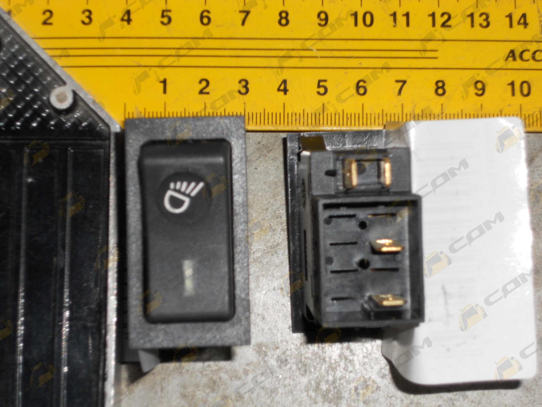 Переключатель противотуманных фонарей (передних) HOWO/HOWO-70 WG9719582002/WG9719584012