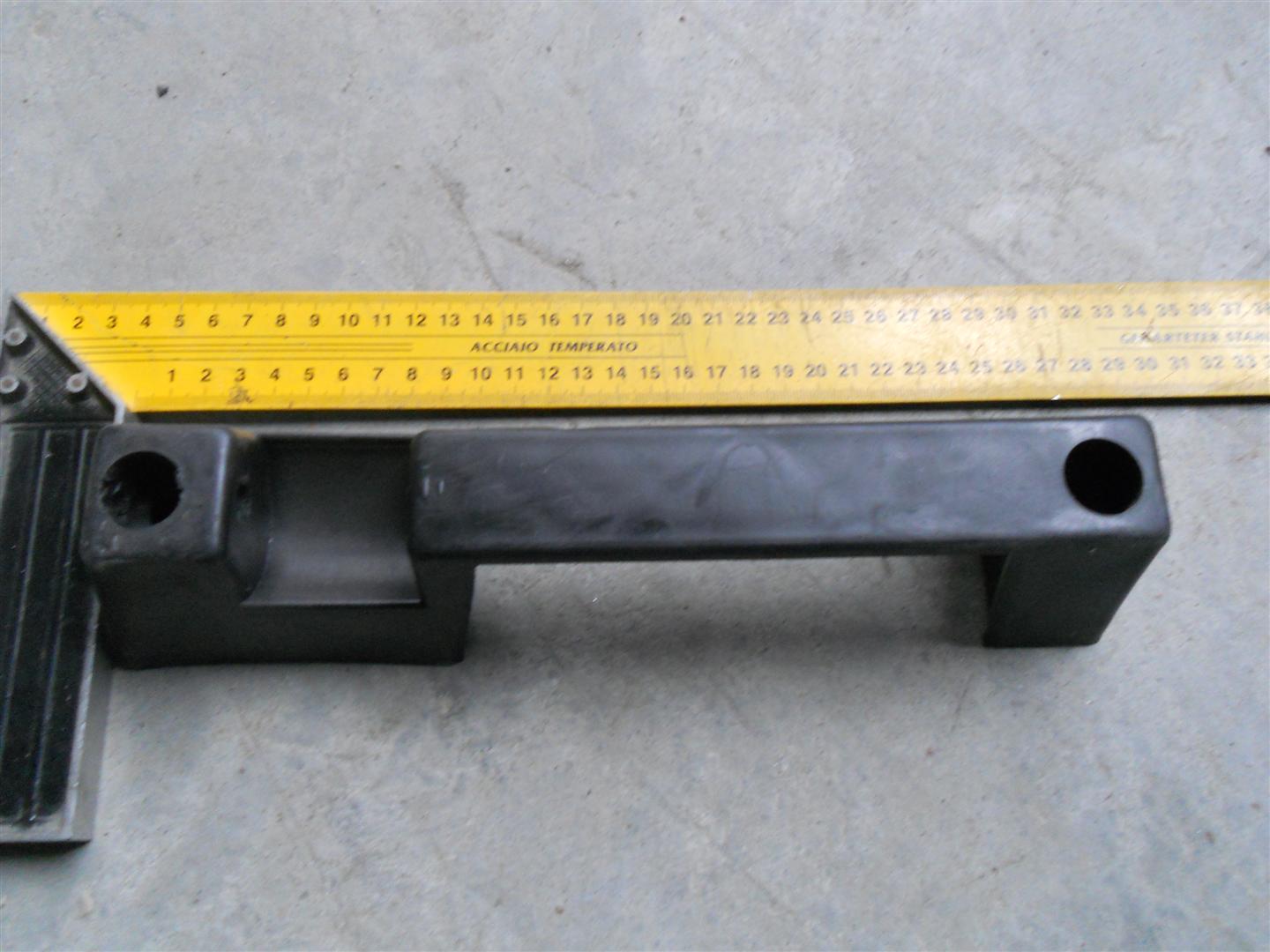 Ручка капота кабины HOWO WG1642110016