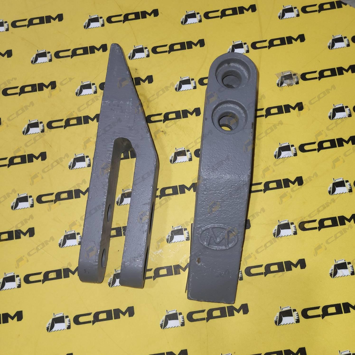 Зуб ковша переднего центральный Shanmon 388H Z110010020