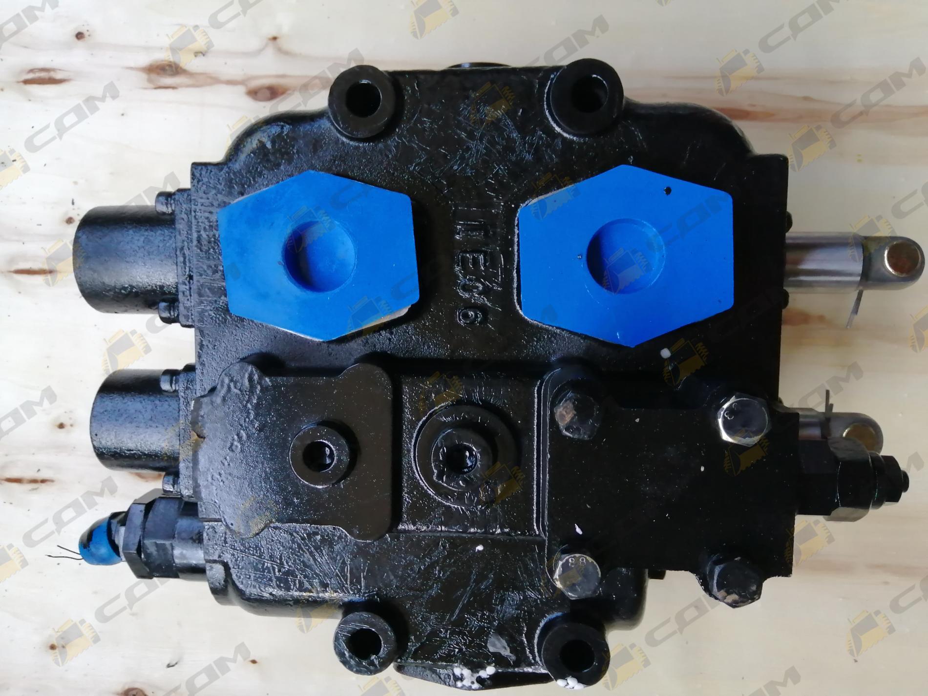 Гидрораспределитель упр-я ковшом 16MPa CDM833 DF32D2