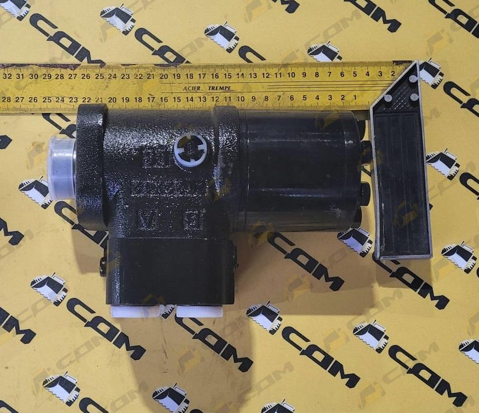 Дозатор рулевого управления LW300F/CDM833 BZZ5-E500C