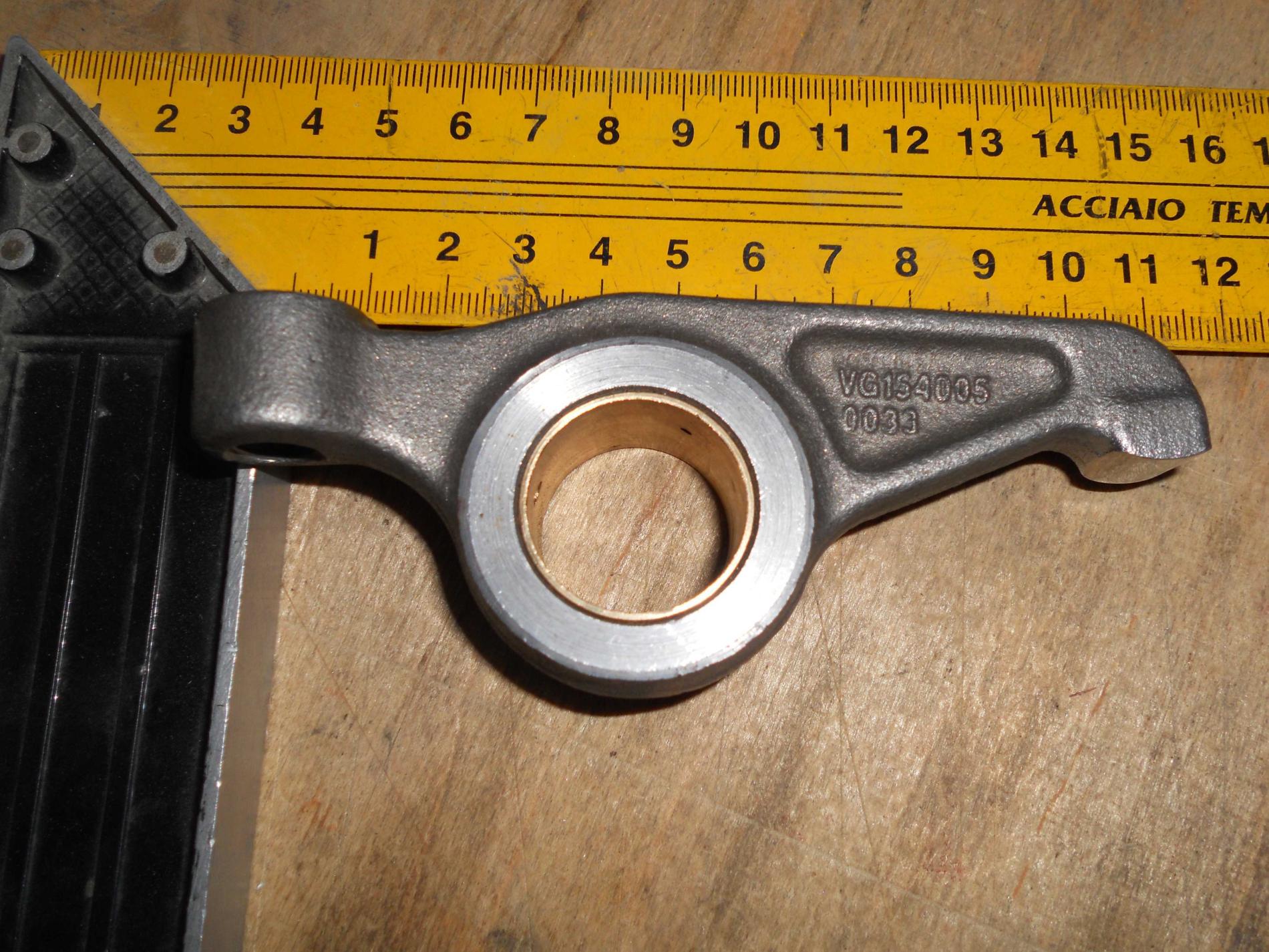 Коромысло выпускного клапана (Euro3) HOWO VG1540050033