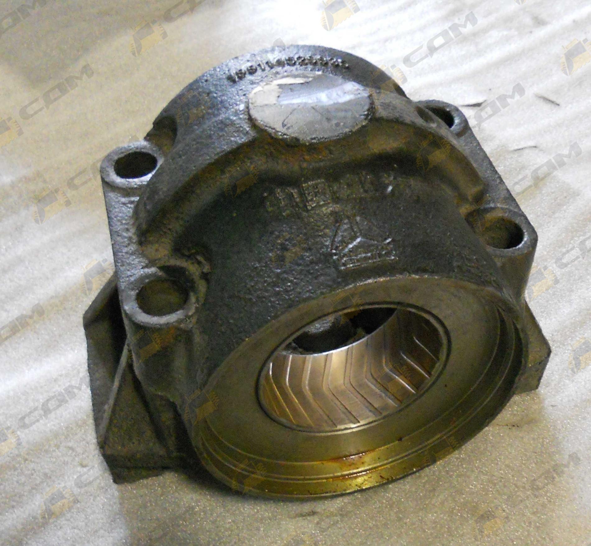 Корпус балансира (под 2 стремянки, 4 отв.) на втулке без конусных подшипников 199114529935