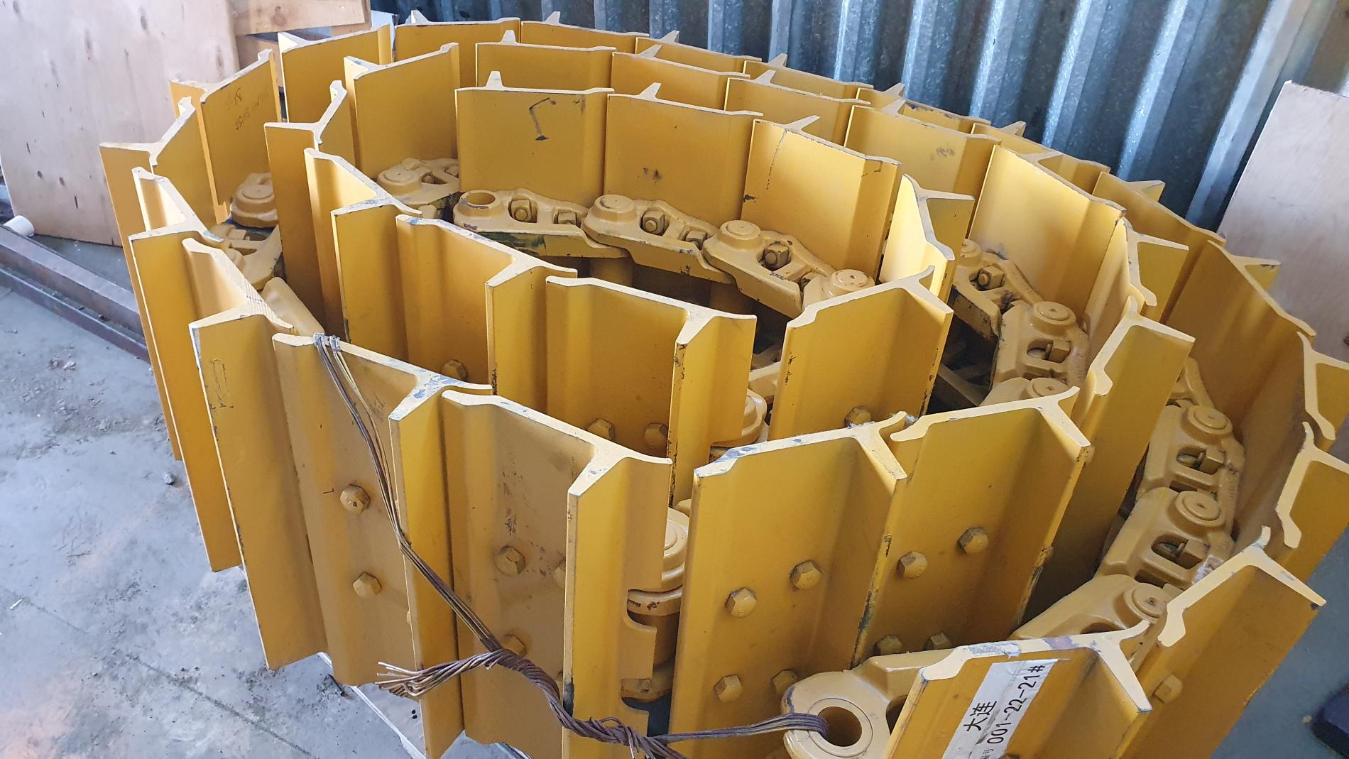 Гусеница SD22 216MA-38156/143203001 8216MG-38156/154-32-00400