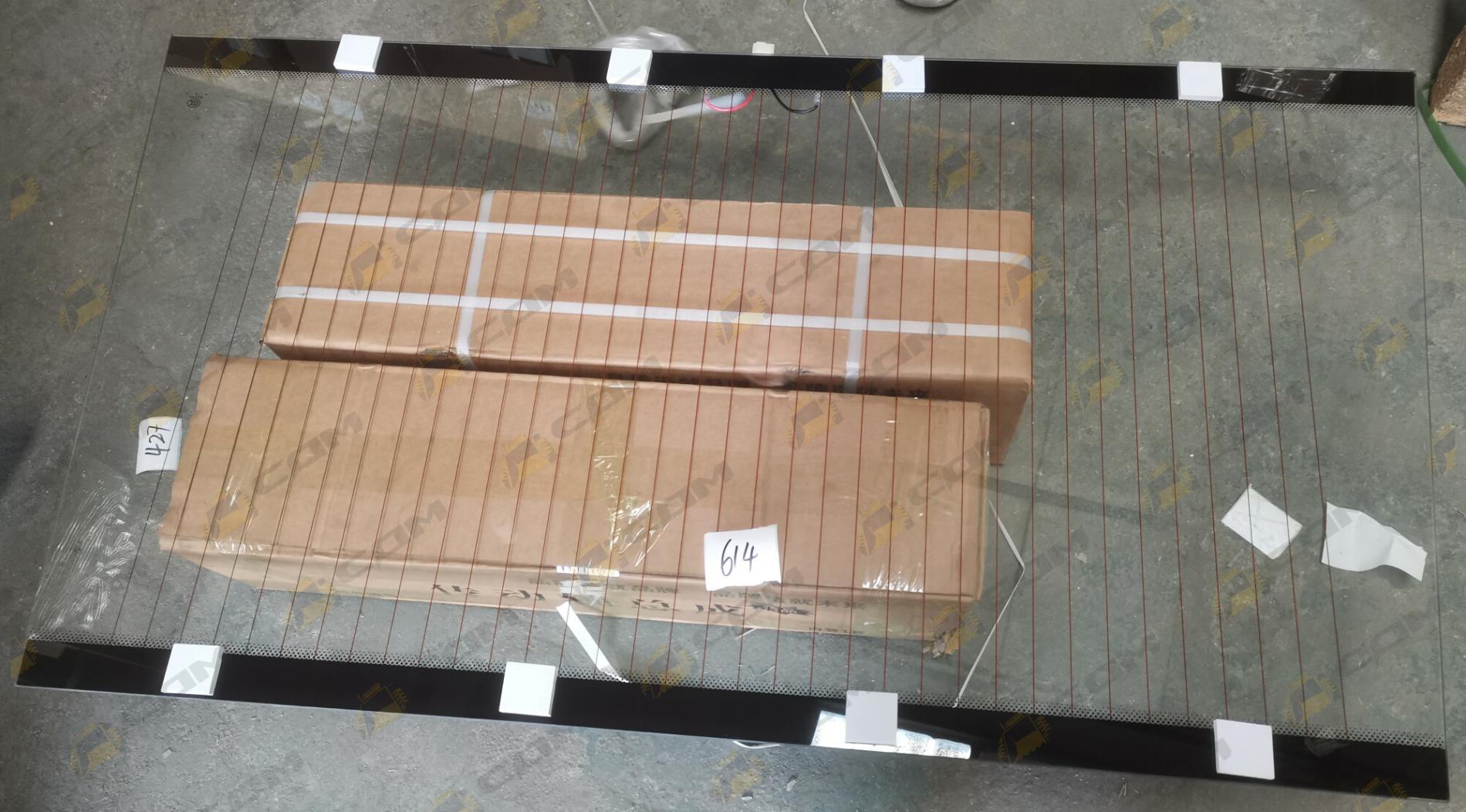 Стекло заднее ZL50NC (с обогревом) LG855BIV.12-010/60900001622