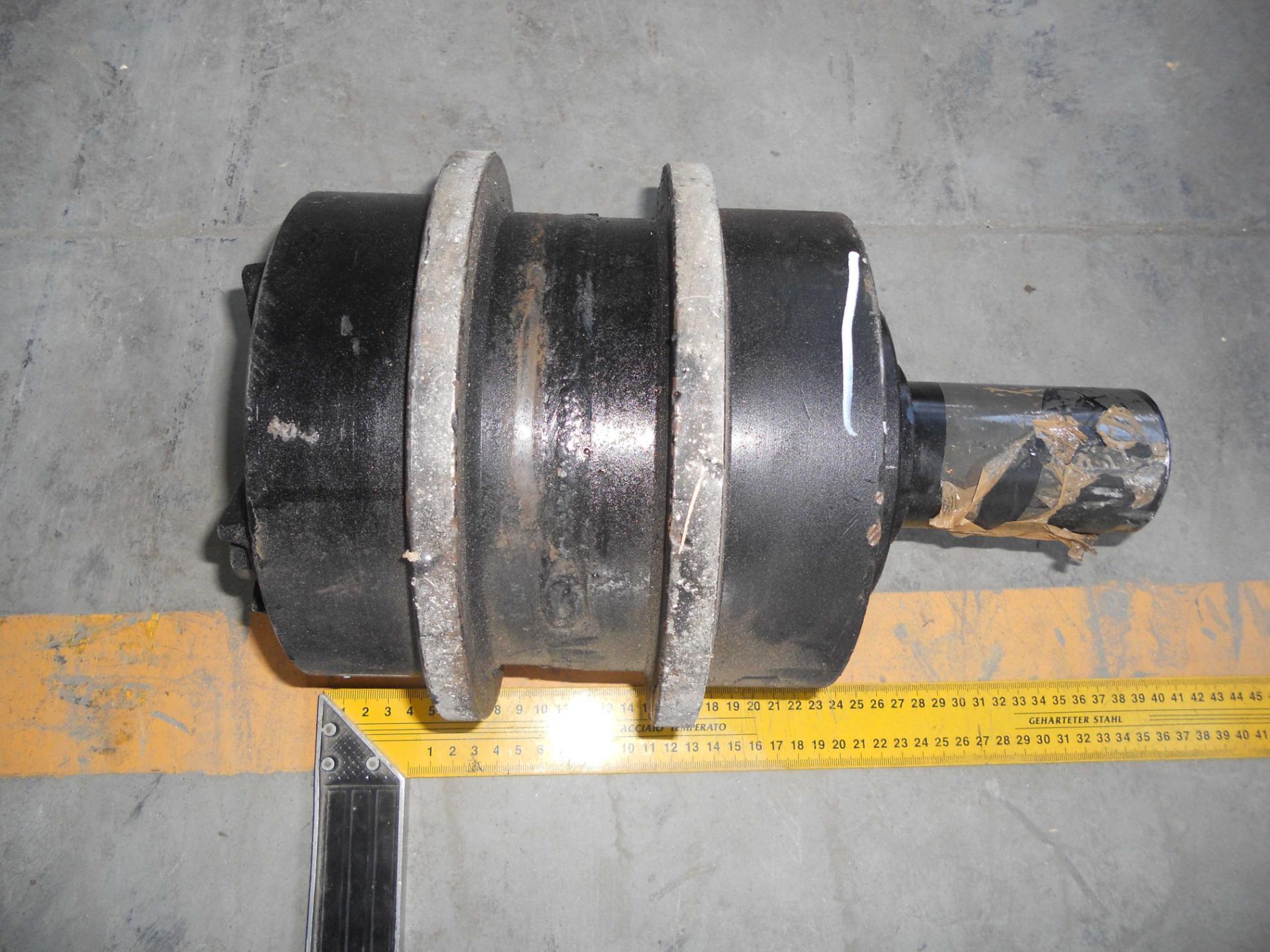 Каток поддерживающий (2270-9402A) 200105-00032А