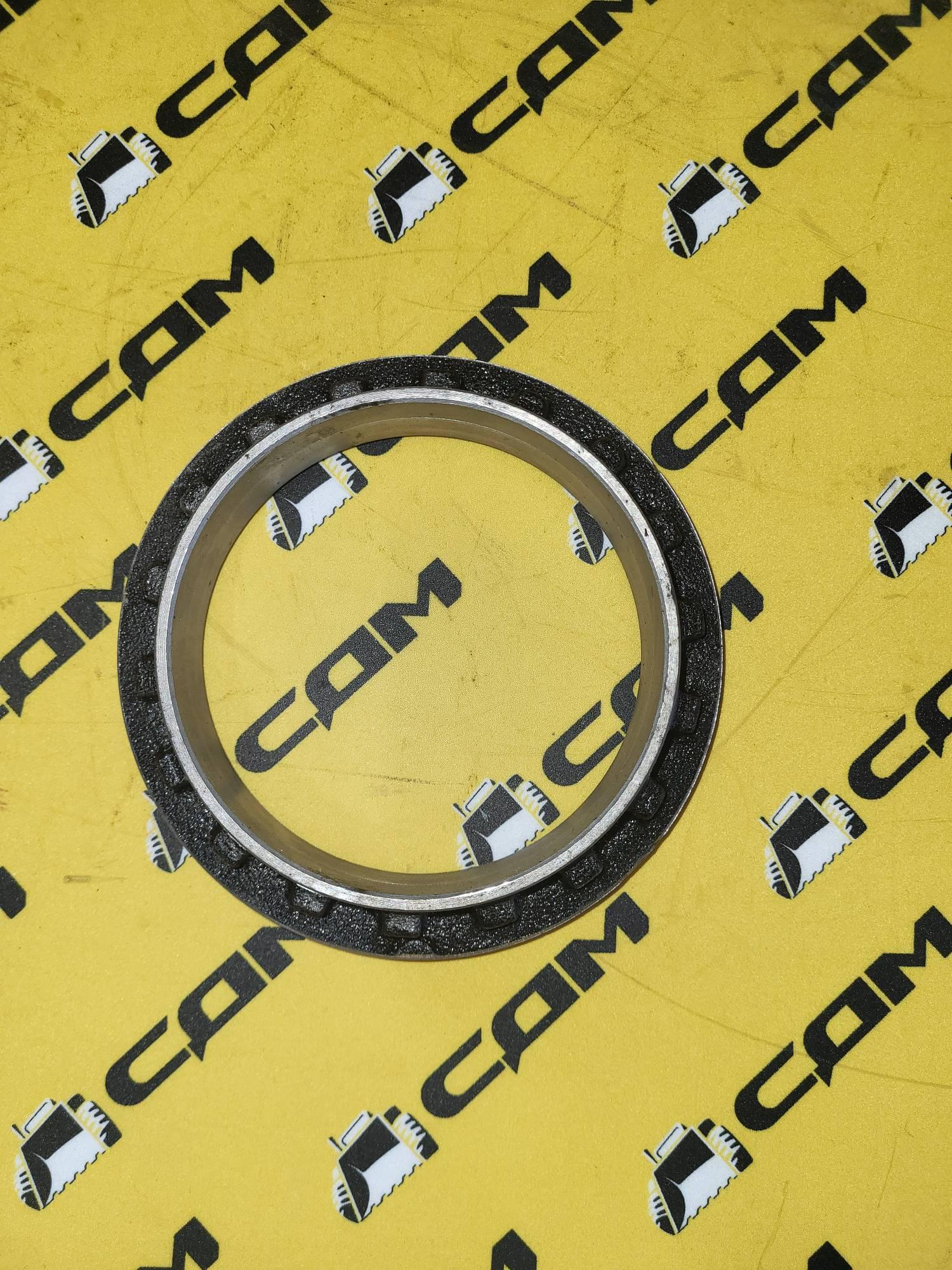 Гайка сальников проходного вала АС16 AZ9981320120/81.90685.0054 2402077D