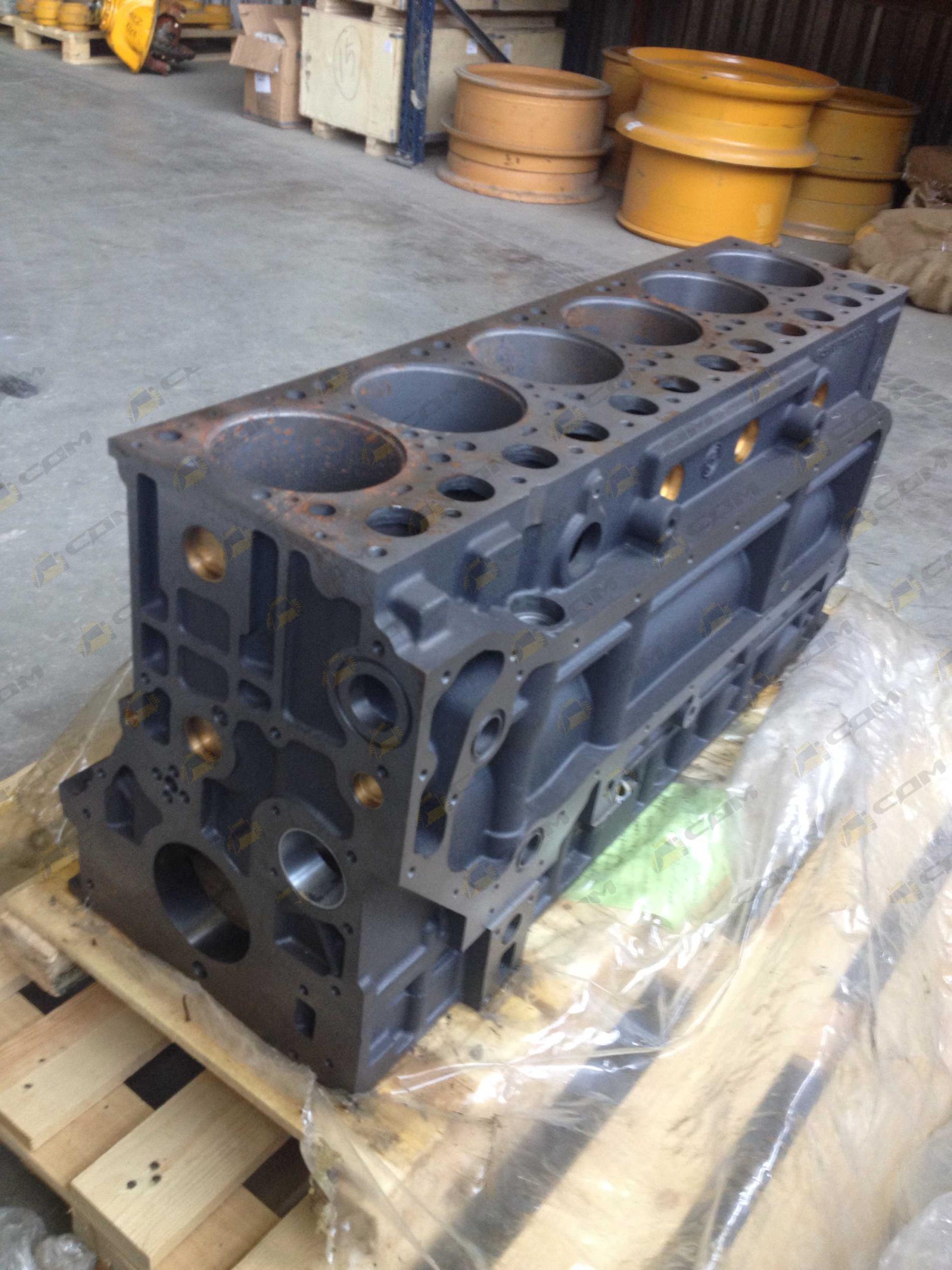 Блок цилиндров (голый) CDM 855 615600010095B