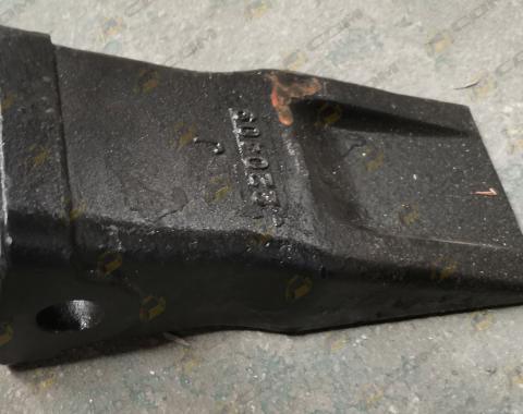 Наконечник ковша без адаптера CDM6225/6205 60906000008/P-6230