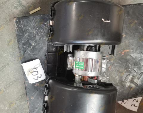 Мотор отопителя HOWO А7 WG1664820017/1